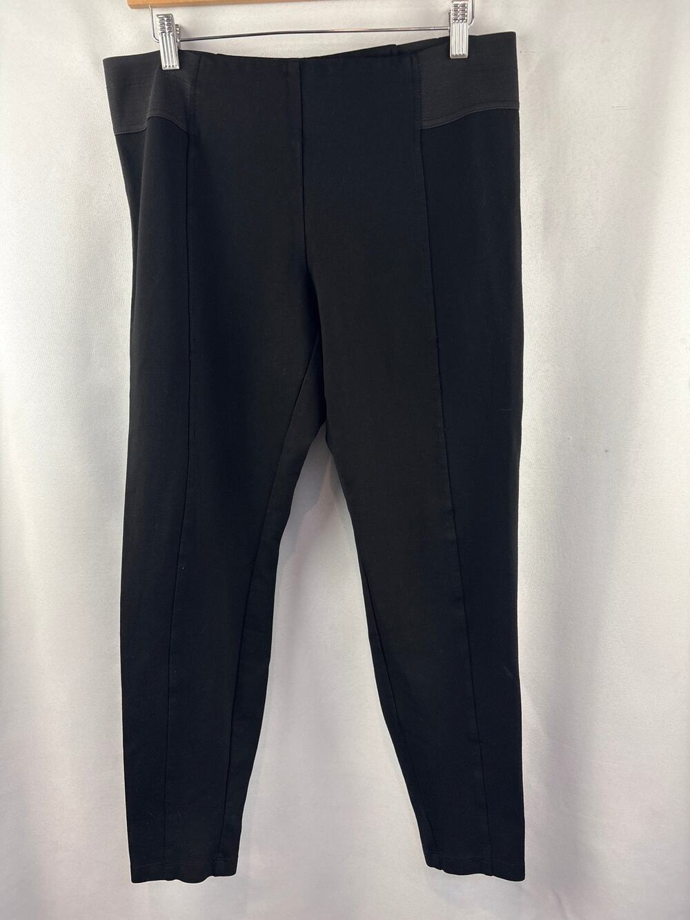 Women’s Bar lll Size XL Black Stretch Slacks